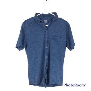 Falls Creek Small Button Up Dress Shirt